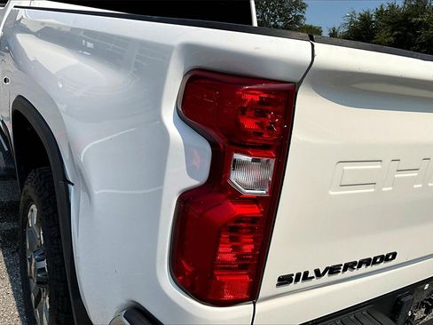 Used 2024 Chevrolet Silverado 2500 LT w/ All Star Edition image 20