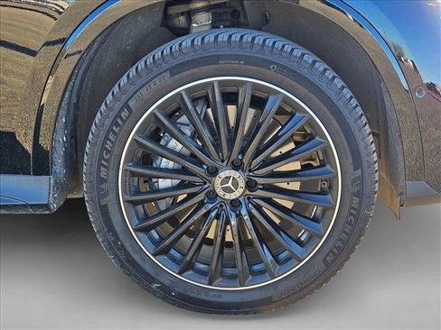 Certified 2023 Mercedes-Benz GLC 300 image 22