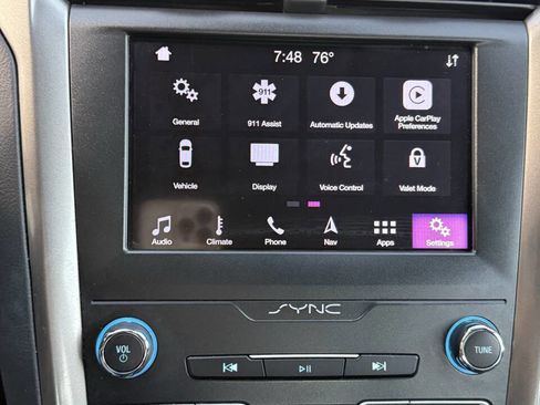 Used 2019 Ford Fusion SE image 29