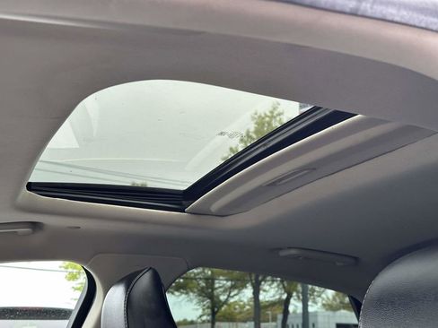Used 2020 Ford Fusion Titanium FWD image 19