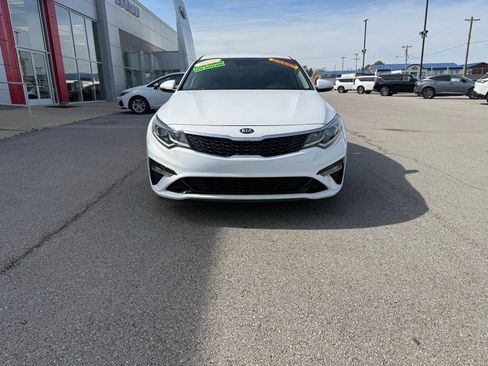 Used 2020 Kia Optima LX FWD image 2