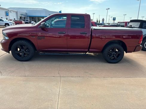 Used 2019 RAM 1500 Express w/ Express Value Package AWD/4WD image 4