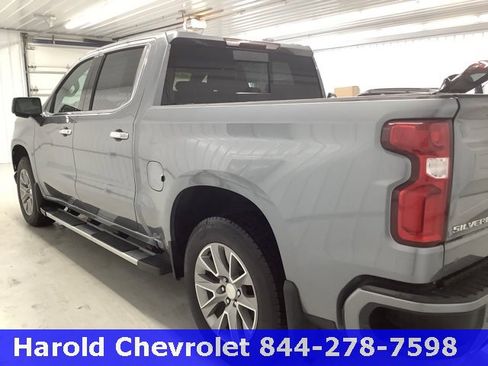 Used 2020 Chevrolet Silverado 1500 High Country w/ Z71 Off-Road Package image 4