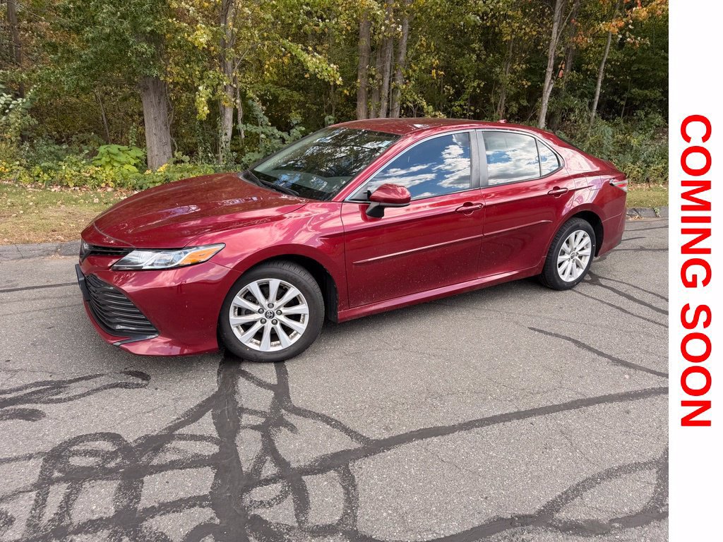 Used 2020 Toyota Camry LE FWD image 1