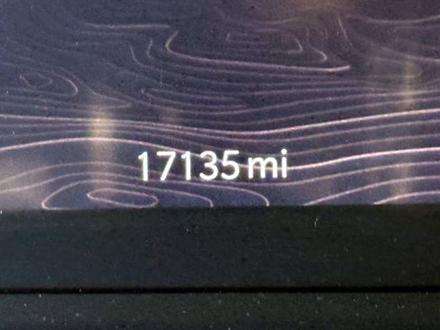 Used 2023 Jeep Grand Cherokee L Limited w/ Luxury Tech Group II image 28