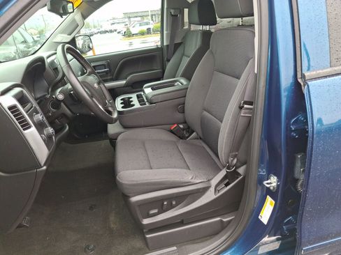 Used 2017 Chevrolet Silverado 1500 LT w/ LT Eassist Package AWD/4WD image 19