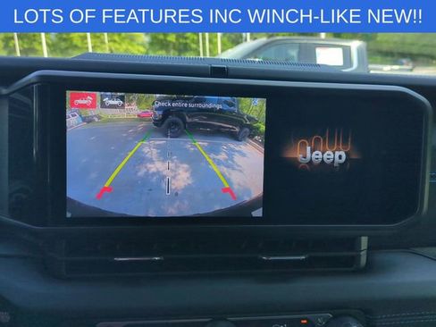Used 2024 Jeep Wrangler Unlimited Rubicon 4xe w/ Capability Package AWD/4WD image 23