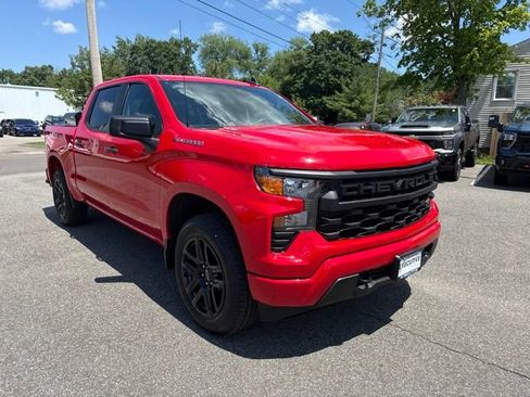 Used 2024 Chevrolet Silverado 1500 Custom AWD/4WD image 4