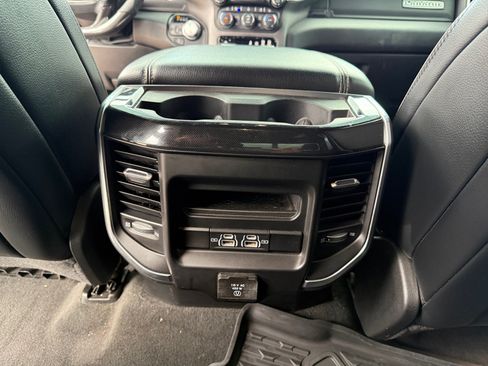 Used 2021 RAM 1500 Laramie w/ Sport Appearance Package AWD/4WD image 30
