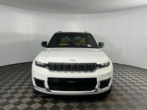 Certified 2022 Jeep Grand Cherokee L Summit w/ Advanced Protech Group IV image 7