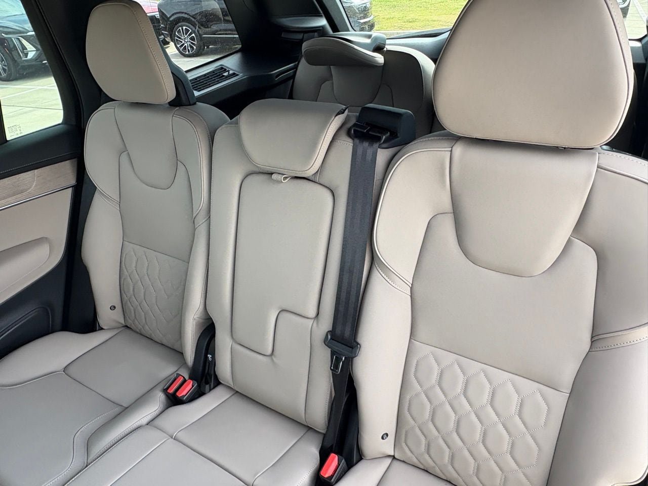 New 2026 Volvo XC90 B6 Plus AWD/4WD image 25