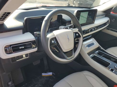 New 2026 Lincoln Aviator Reserve w/ Jet Appearance Package image 12