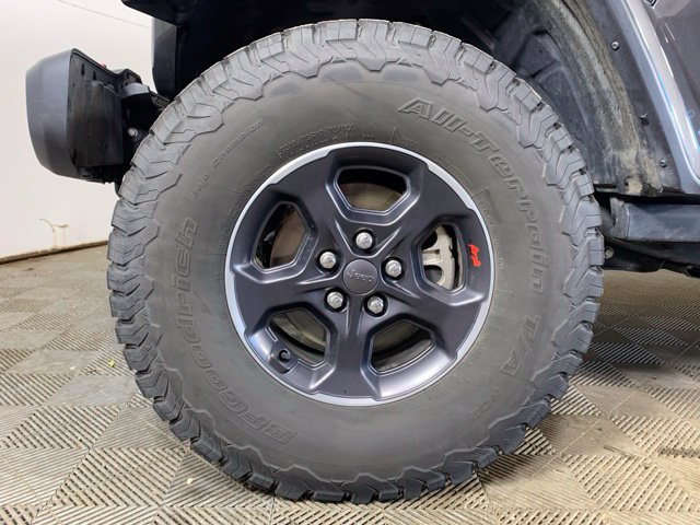 Used 2023 Jeep Gladiator Rubicon w/ Cold Weather Group AWD/4WD image 34