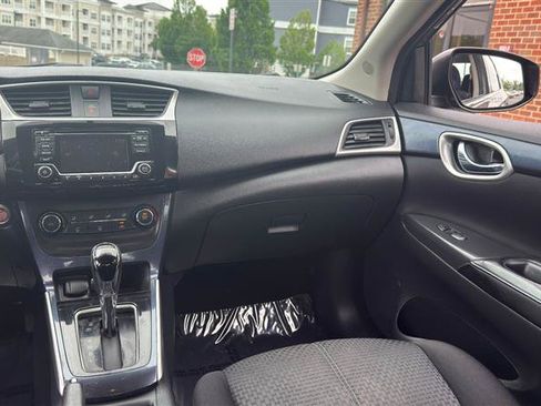 Used 2017 Nissan Sentra SR FWD image 27
