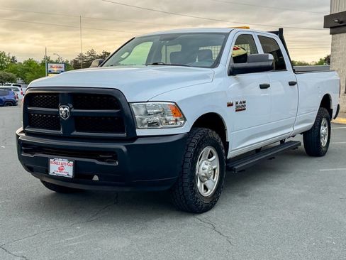 Used 2017 RAM 3500 Tradesman image 8