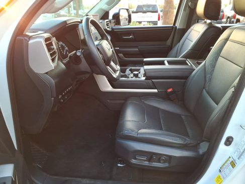 Used 2024 Toyota Tundra SR5 w/ Advanced Technology Package AWD/4WD image 15