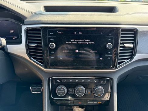 Used 2020 Volkswagen Atlas Cross Sport SEL R-Line AWD/4WD image 53