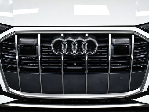 Used 2023 Audi Q7 3.0T Premium Plus w/ Premium Plus Package AWD/4WD image 86