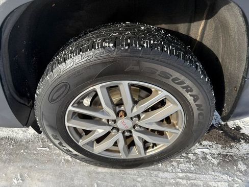 Used 2018 GMC Acadia SLE w/ Driver Alert Package I image 14