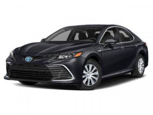 Certified 2021 Toyota Camry XLE w/ Cold Weather Package image 1