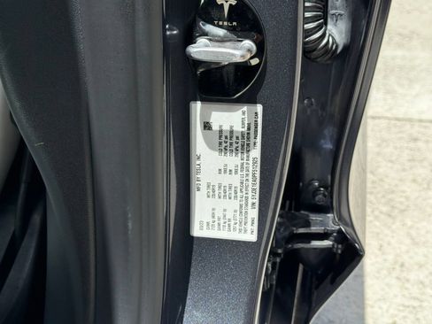 Used 2023 Tesla Model 3 Standard Range RWD image 30
