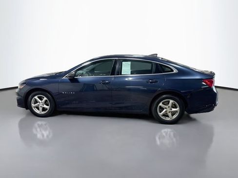 Used 2017 Chevrolet Malibu LS FWD image 9