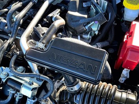 Certified 2025 Nissan Sentra S image 28