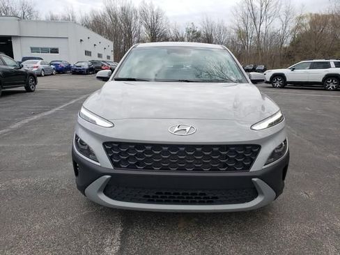 Used 2023 Hyundai Kona SE w/ Cargo Package AWD/4WD image 9