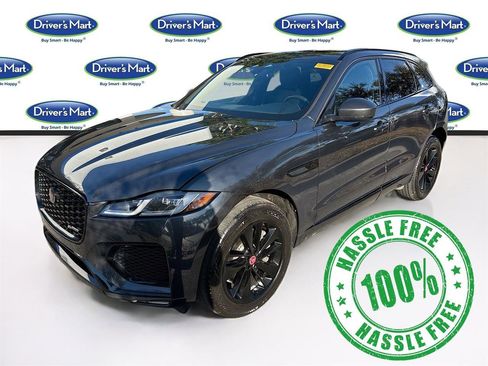 Used 2023 Jaguar F-PACE R-Dynamic S image 3