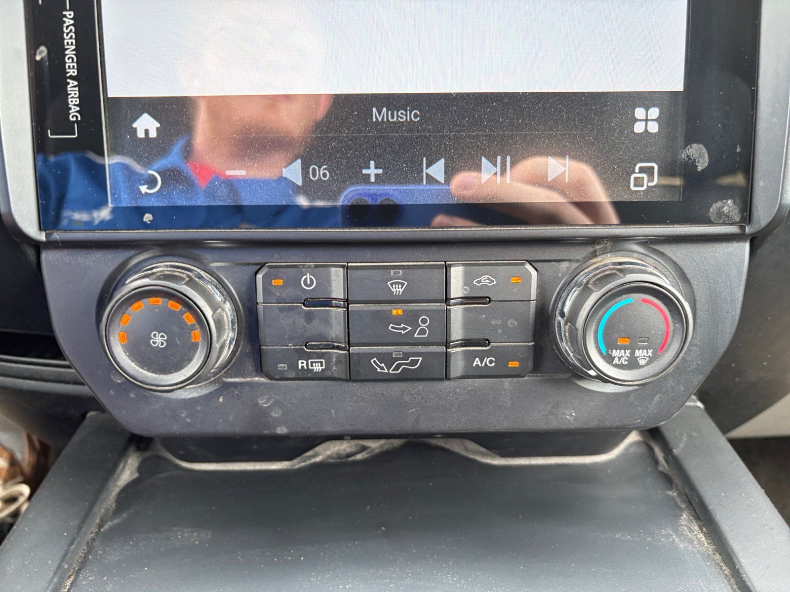 Used 2020 Ford F150 XL w/ Equipment Group 101A Mid RWD image 17