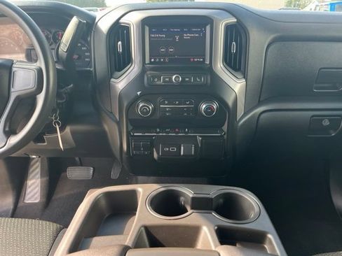 Used 2021 Chevrolet Silverado 1500 Custom Trail Boss AWD/4WD image 9