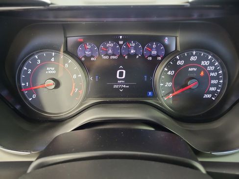Used 2019 Chevrolet Camaro ZL1 image 10