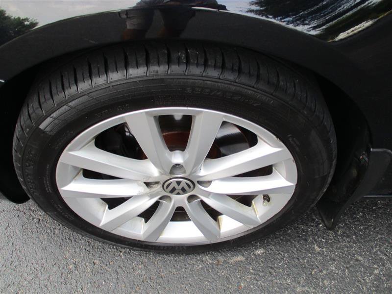 Used 2014 Volkswagen Eos Komfort FWD image 25