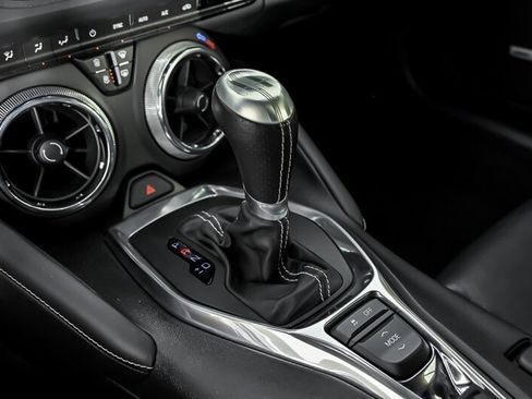 Used 2017 Chevrolet Camaro SS RWD image 35