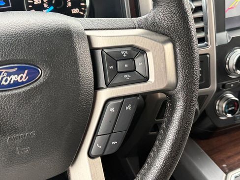 Used 2016 Ford F150 Platinum w/ Technology Package AWD/4WD image 27