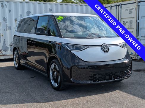 Used 2025 Volkswagen ID. Buzz Pro S RWD image 1