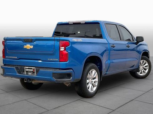 Used 2023 Chevrolet Silverado 1500 Custom AWD/4WD image 35