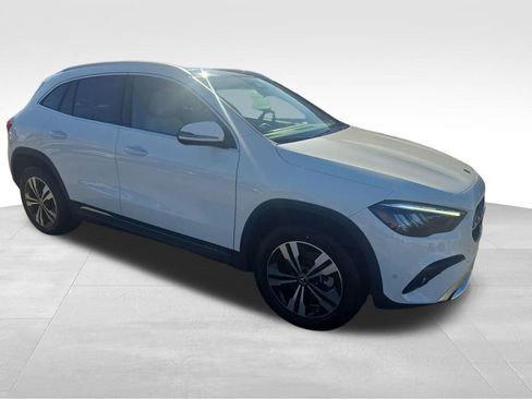 New 2026 Mercedes-Benz GLA 250 4MATIC image 7