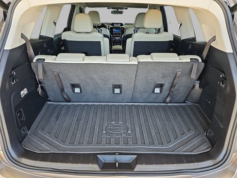 Used 2022 Subaru Ascent Limited w/ Technology Package AWD/4WD image 16