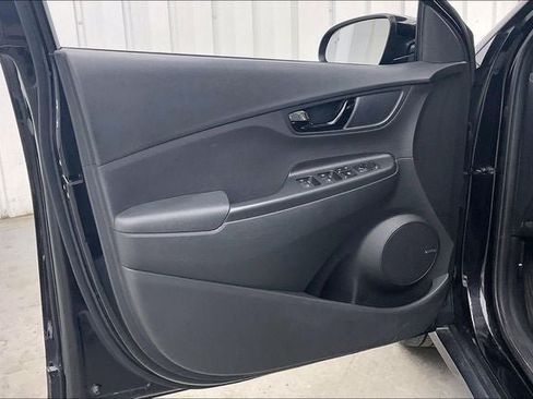 Used 2021 Hyundai Kona Night AWD/4WD image 20