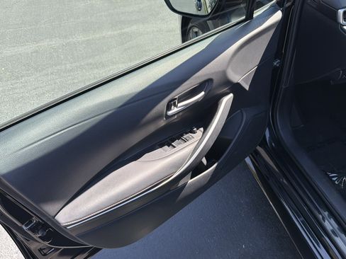 Used 2023 Toyota Corolla SE w/ Carpet Mat Package (TMS) FWD image 20