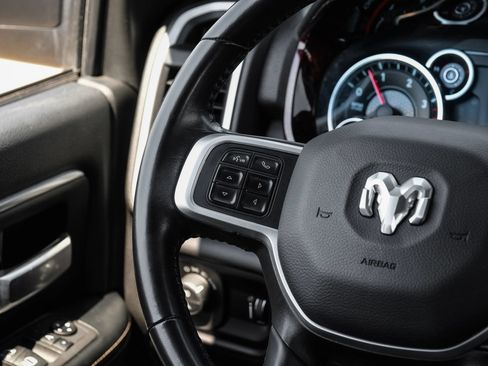 Used 2022 RAM 2500 Big Horn w/ Level 1 Equipment Group AWD/4WD image 21
