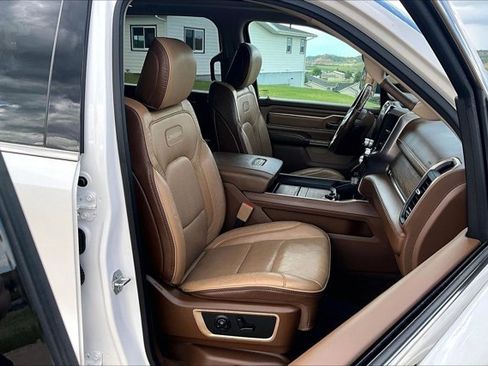 Used 2020 RAM 1500 Limited AWD/4WD image 30