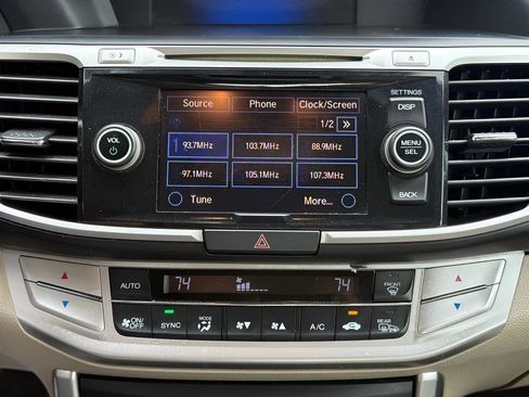 Used 2014 Honda Accord EX-L image 28