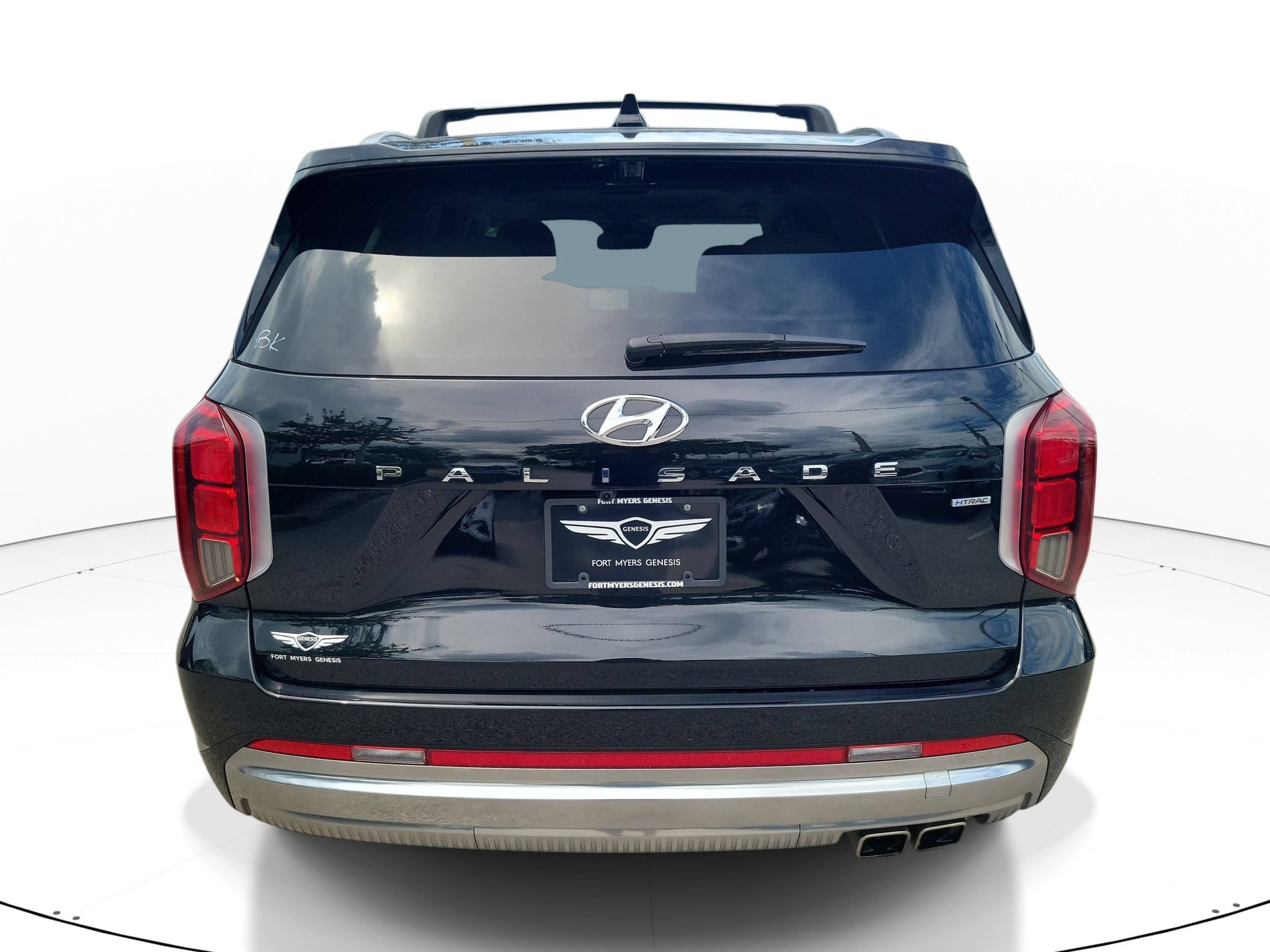 Used 2023 Hyundai Palisade Calligraphy AWD/4WD image 3