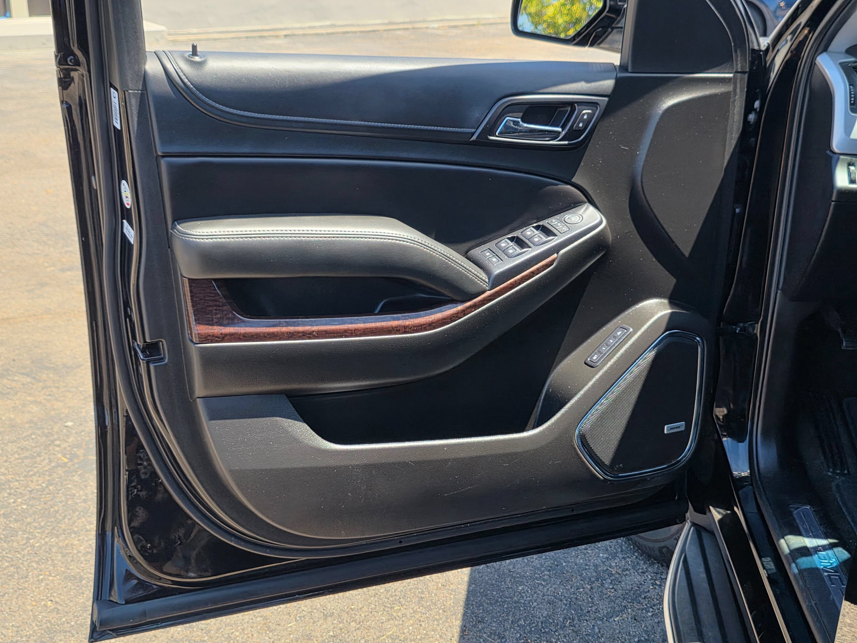 Used 2018 GMC Yukon SLT w/ Open Road Package RWD image 28
