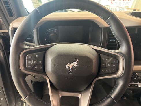 Certified 2023 Ford Bronco Wildtrak AWD/4WD image 27