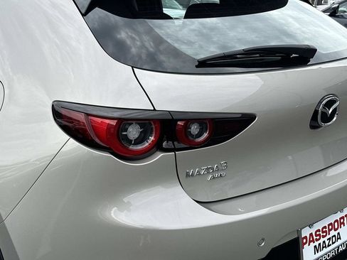 New 2026 MAZDA MAZDA3 Hatchback w/Premium Plus Pkg AWD/4WD image 9