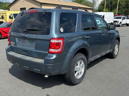 Used 2011 Ford Escape XLT w/ 201A Rapid Spec Order Code FWD image 5