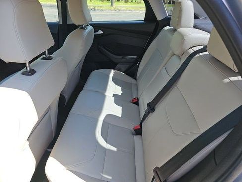 Used 2015 Ford Focus Titanium image 18